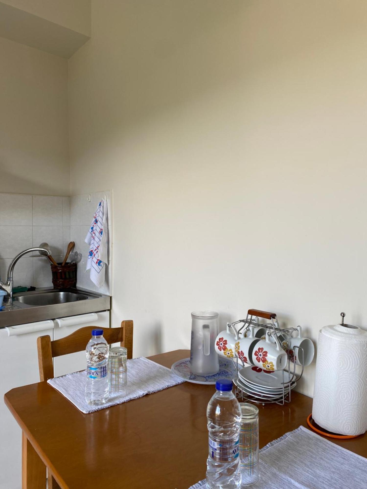 Irinis Apartment In Каламата Екстер'єр фото